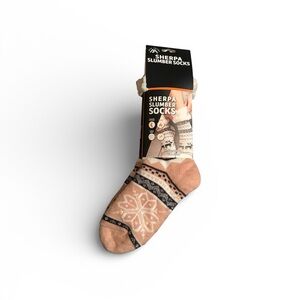 Sherpa Slumber Women's Cozy Peach Patterned Socks